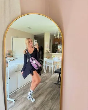 Carmen Elaine OnlyFans Leaked Free Thumbnail Picture - #8N9dhOzQ0g