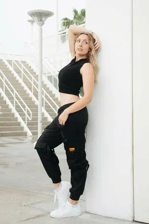 Carmen Elaine OnlyFans Leaked Free Thumbnail Picture - #H44BtJO6QY