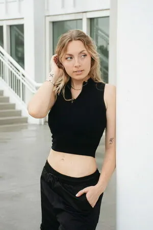 Carmen Elaine OnlyFans Leaked Free Thumbnail Picture - #WnQ0gCrSvN