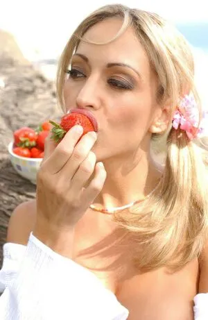 Carmen Garcia OnlyFans Leaked Free Thumbnail Picture - #gwAyfWIlmB