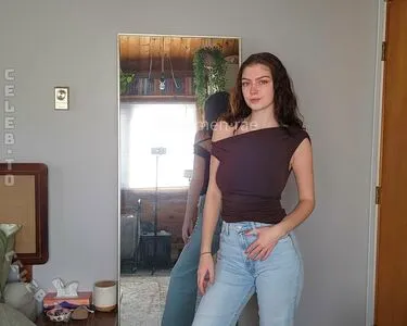 Carmen Rae OnlyFans Leaked Free Thumbnail Picture - #xSFRQDegNX