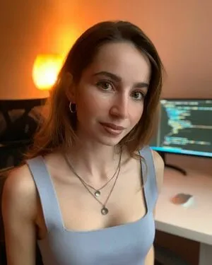 Carmen Santos OnlyFans Leaked Free Thumbnail Picture - #Bs5FAb41n2