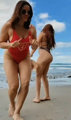 Carmenh Z OnlyFans Leaked Free Thumbnail Picture - #MzjcebetLg