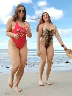 Carmenh Z OnlyFans Leaked Free Thumbnail Picture - #ab6qULRUnt