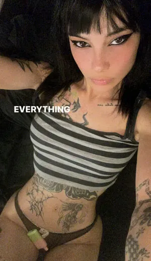 Carmenhollow OnlyFans Leaked Free Thumbnail Picture - #sygQ8dFLOQ