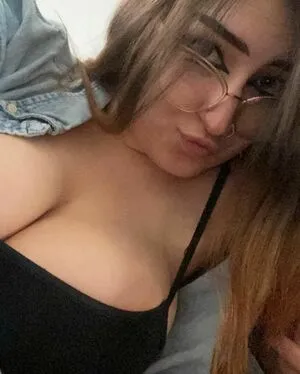 Carmenj420 Carnen J OnlyFans Leaked Free Thumbnail Picture - #yRKruCUUc5