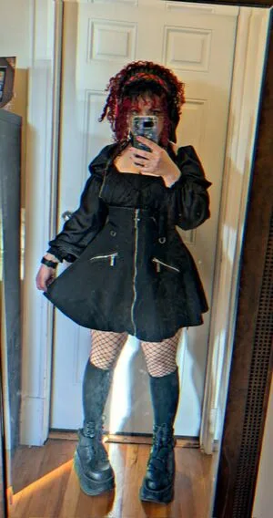 Carmilla Roux OnlyFans Leaked Free Thumbnail Picture - #D8wDmghGK8