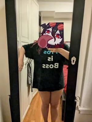 Carmilla Roux OnlyFans Leaked Free Thumbnail Picture - #wyosGy86D7