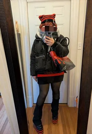 Carmilla Roux OnlyFans Leaked Free Thumbnail Picture - #zu3M2UJ1I9