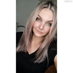 Caro OnlyFans Leaked Free Thumbnail Picture - #b8cZc8v0EI