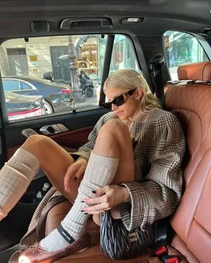 Caro Daur OnlyFans Leaked Free Thumbnail Picture - #1UYRwbQatw