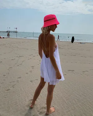 Caro Daur OnlyFans Leaked Free Thumbnail Picture - #3juVCHRpAn