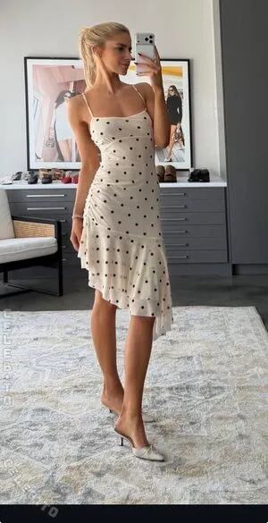 Caro Daur OnlyFans Leaked Free Thumbnail Picture - #88kZDPfw1w