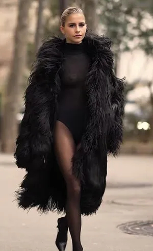 Caro Daur OnlyFans Leaked Free Thumbnail Picture - #DKjr0hRZnm