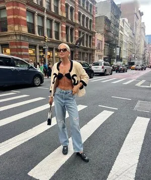 Caro Daur OnlyFans Leaked Free Thumbnail Picture - #Dzf984wump