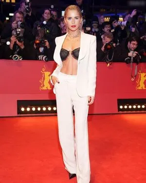 Caro Daur OnlyFans Leaked Free Thumbnail Picture - #F6NeKs4qWl