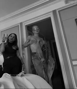 Caro Daur OnlyFans Leaked Free Thumbnail Picture - #IAZMWk0AqV