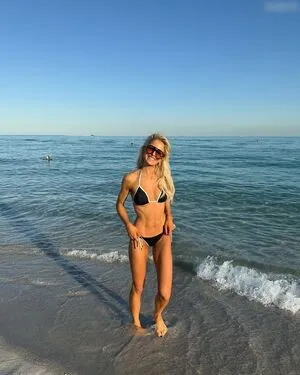 Caro Daur OnlyFans Leaked Free Thumbnail Picture - #Rwql8Igvnu