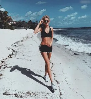 Caro Daur OnlyFans Leaked Free Thumbnail Picture - #fPvcHksPUC