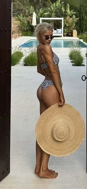 Caro Daur OnlyFans Leaked Free Thumbnail Picture - #kUi4jliImr