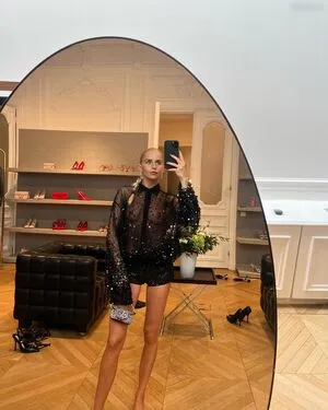 Caro Daur OnlyFans Leaked Free Thumbnail Picture - #u4MDTc17lN