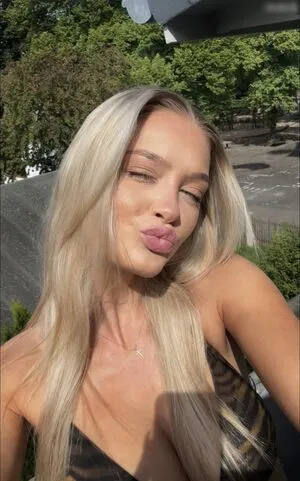 Caro Rmr OnlyFans Leaked Free Thumbnail Picture - #NnHyHxSPRT