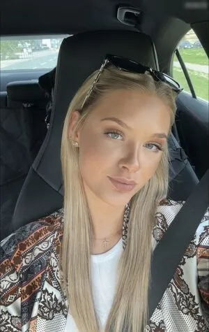 Caro Rmr OnlyFans Leaked Free Thumbnail Picture - #w2ivfNsHll