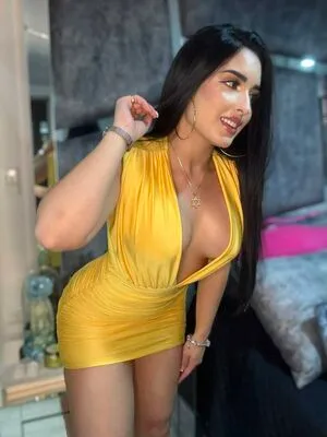 Caro Tobon OnlyFans Leaked Free Thumbnail Picture - #38q5px9Y2l