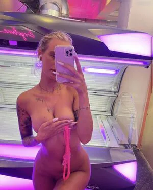 caro_loesel OnlyFans Leaked Free Thumbnail Picture - #sGr2SDoO8q