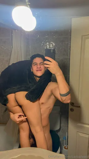 Caroalvaro OnlyFans Leaked Free Thumbnail Picture - #12RxY7huCM
