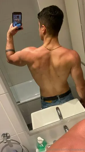 Caroalvaro OnlyFans Leaked Free Thumbnail Picture - #6yRQPx1CnN