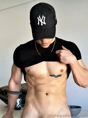 Caroalvaro OnlyFans Leaked Free Thumbnail Picture - #COd0ccGiDC