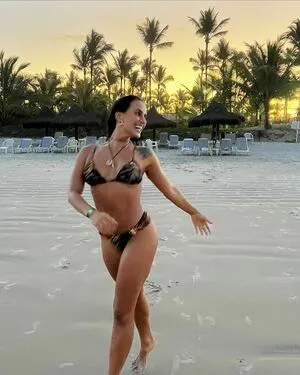 Carol Peixinho OnlyFans Leaked Free Thumbnail Picture - #dTLHENSk0A