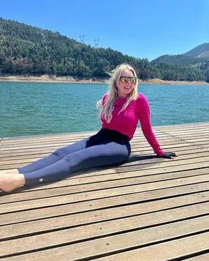 Carol Vorderman OnlyFans Leaked Free Thumbnail Picture - #Au4HYXSEwD