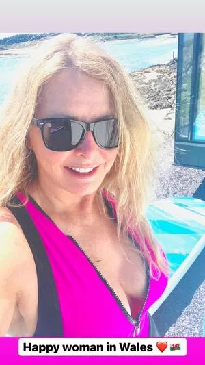Carol Vorderman OnlyFans Leaked Free Thumbnail Picture - #E877IkcHn2