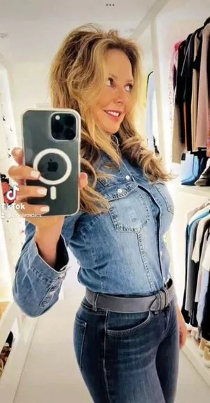 Carol Vorderman OnlyFans Leaked Free Thumbnail Picture - #UZllgmn4hW
