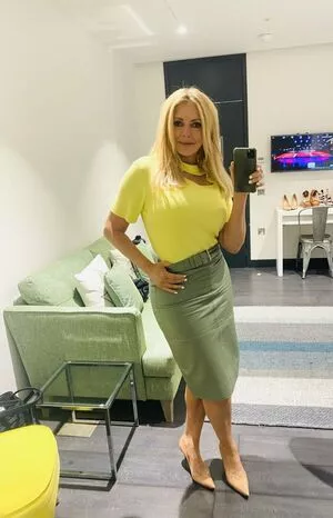 Carol Vorderman OnlyFans Leaked Free Thumbnail Picture - #UdXkwRnqms