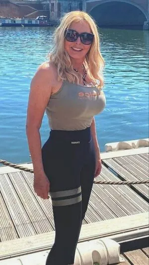 Carol Vorderman OnlyFans Leaked Free Thumbnail Picture - #WfgtukgMKT