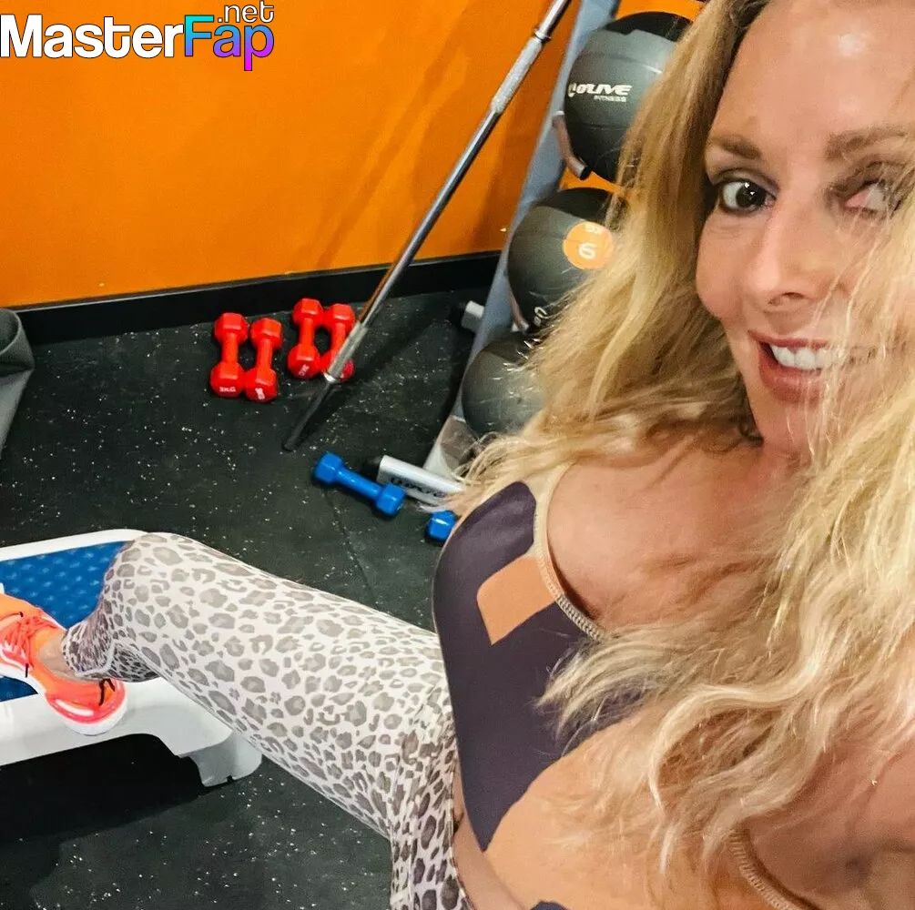 Carol Vorderman Nude OnlyFans Leak Picture #cvRMlRFOMI | MasterFap.net