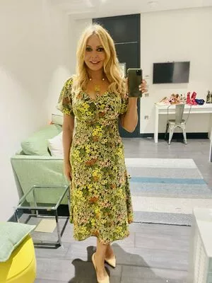 Carol Vorderman OnlyFans Leaked Free Thumbnail Picture - #dSzGnq8NZT
