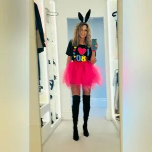 Carol Vorderman OnlyFans Leaked Free Thumbnail Picture - #ucAIbrVQNa