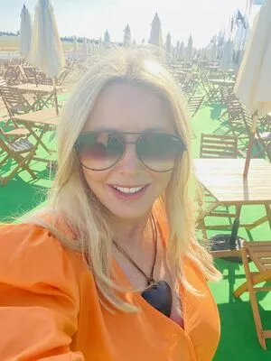 Carol Vorderman OnlyFans Leaked Free Thumbnail Picture - #zlOraRvM3D