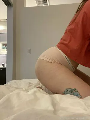 Caroliiiiine OnlyFans Leaked Free Thumbnail Picture - #EEGktv1KWD