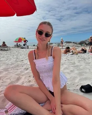 Carolin Niemczyk OnlyFans Leaked Free Thumbnail Picture - #58LRYH4cWq