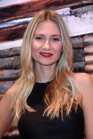 Carolin Niemczyk OnlyFans Leaked Free Thumbnail Picture - #MEpxLQiX6x