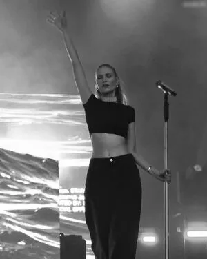 Carolin Niemczyk OnlyFans Leaked Free Thumbnail Picture - #XNqtDom61Y