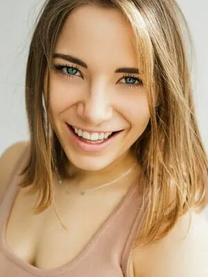 Carolin Von Der Groeben OnlyFans Leaked Free Thumbnail Picture - #FIE0wj02pj