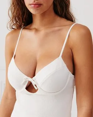 Carolina Azevedo OnlyFans Leaked Free Thumbnail Picture - #FNZvyrscmv