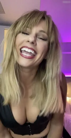 Carolina Peukmann OnlyFans Leaked Free Thumbnail Picture - #1WClefcCe6