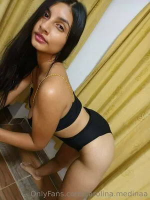 Carolinaamedina OnlyFans Leaked Free Thumbnail Picture - #QH2VDfj3BU